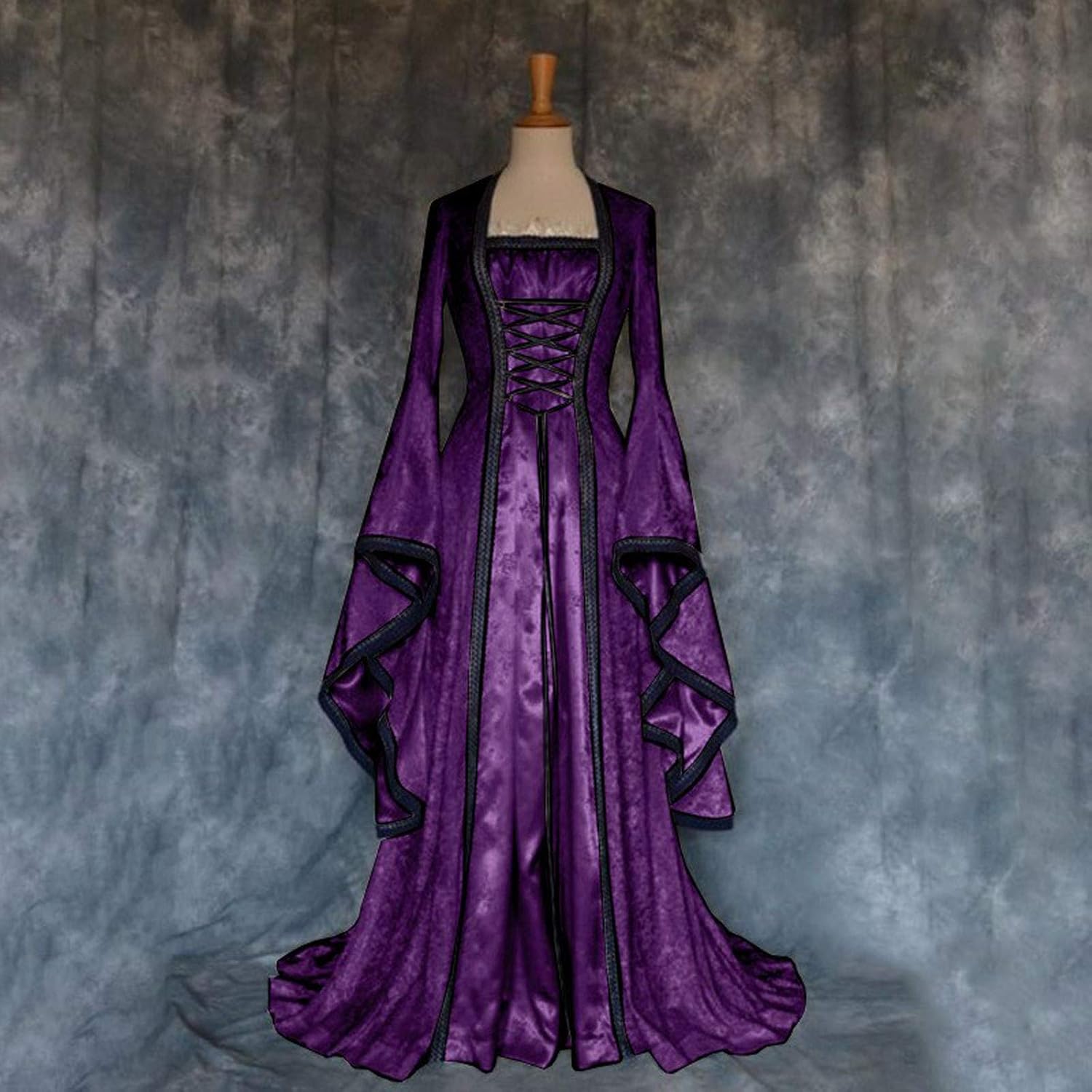 Renaissance Halloween Irish Steampunk Trick costume for Women - Dress and Accessories