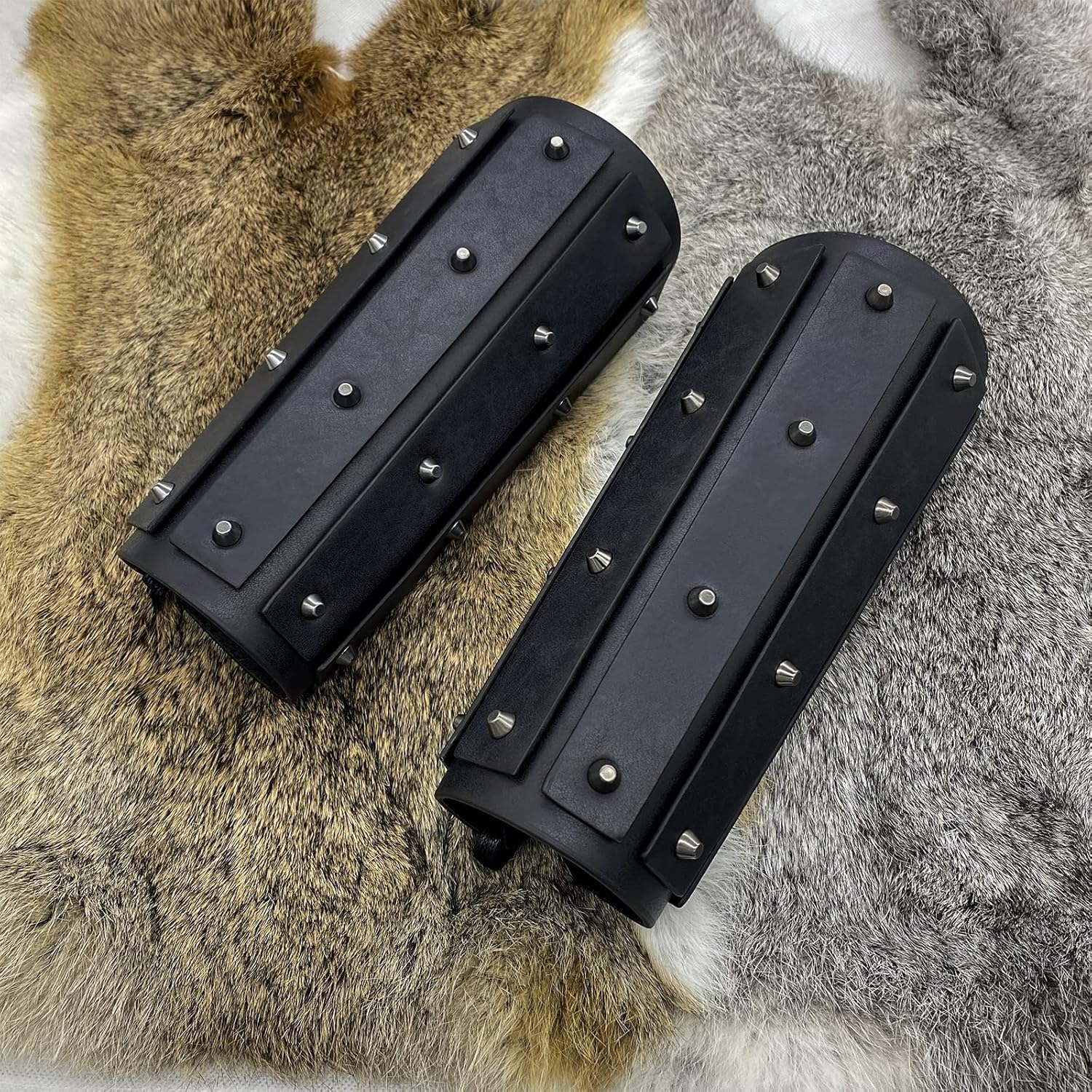 Cool Medieval Leather Vambrace Set