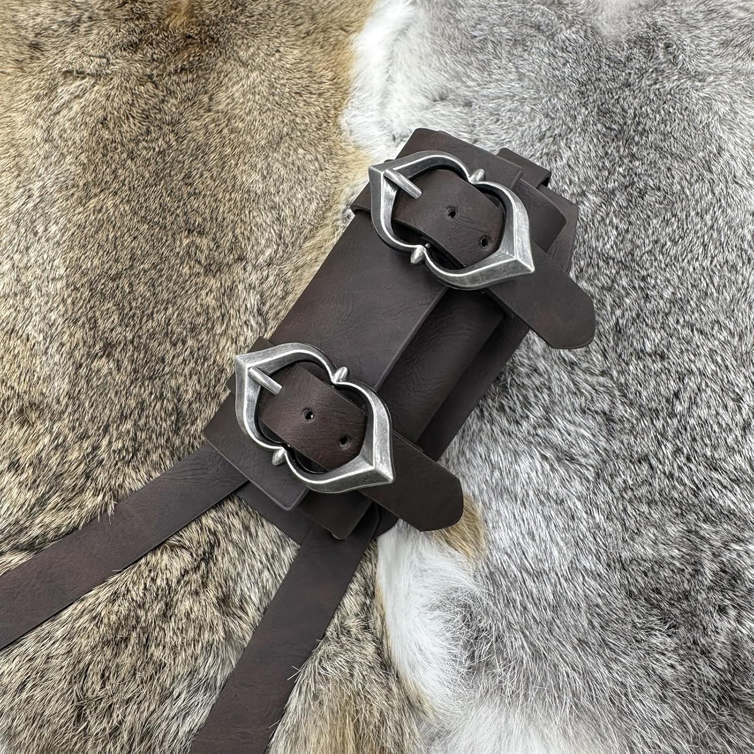 Authentic Medieval Faux Leather Adjustable Sword Holster Roleplayers Best Friend